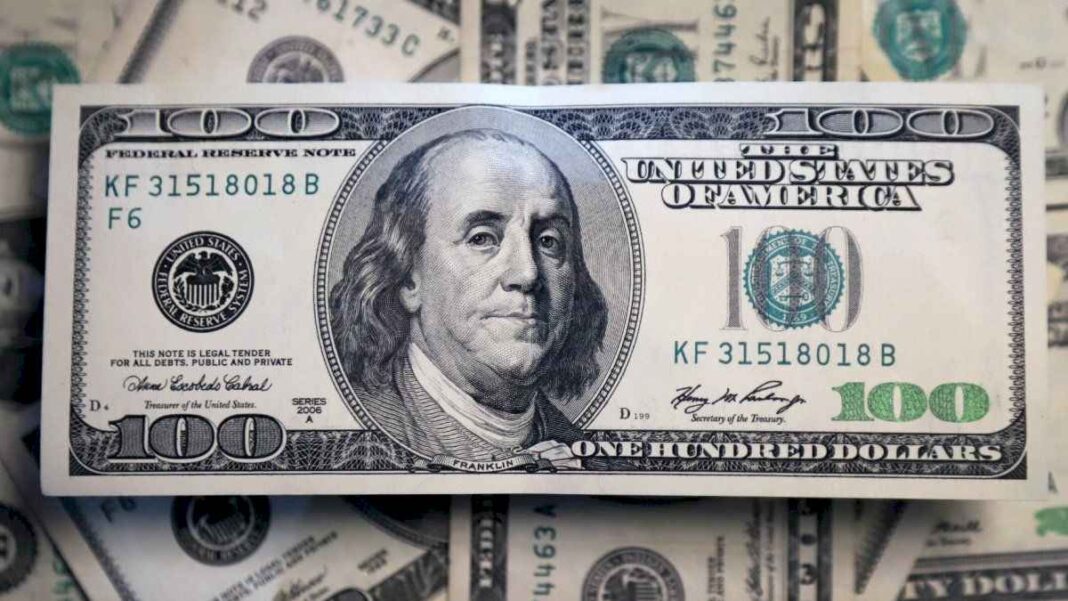 dolar-blue-hoy-minuto-a-minuto:-a-cuanto-esta-este-lunes-4-de-noviembre