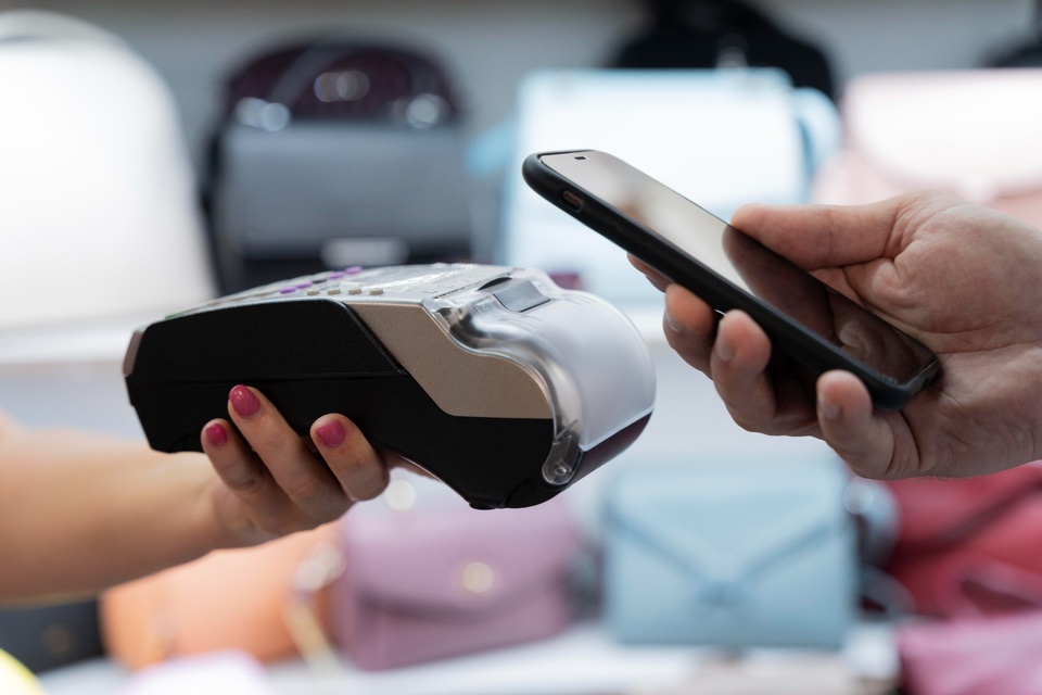 1700727-argentina-endeudada-comprar-comida-con-tarjeta-y-prestamos-imparables-en-billeteras-virtuales
