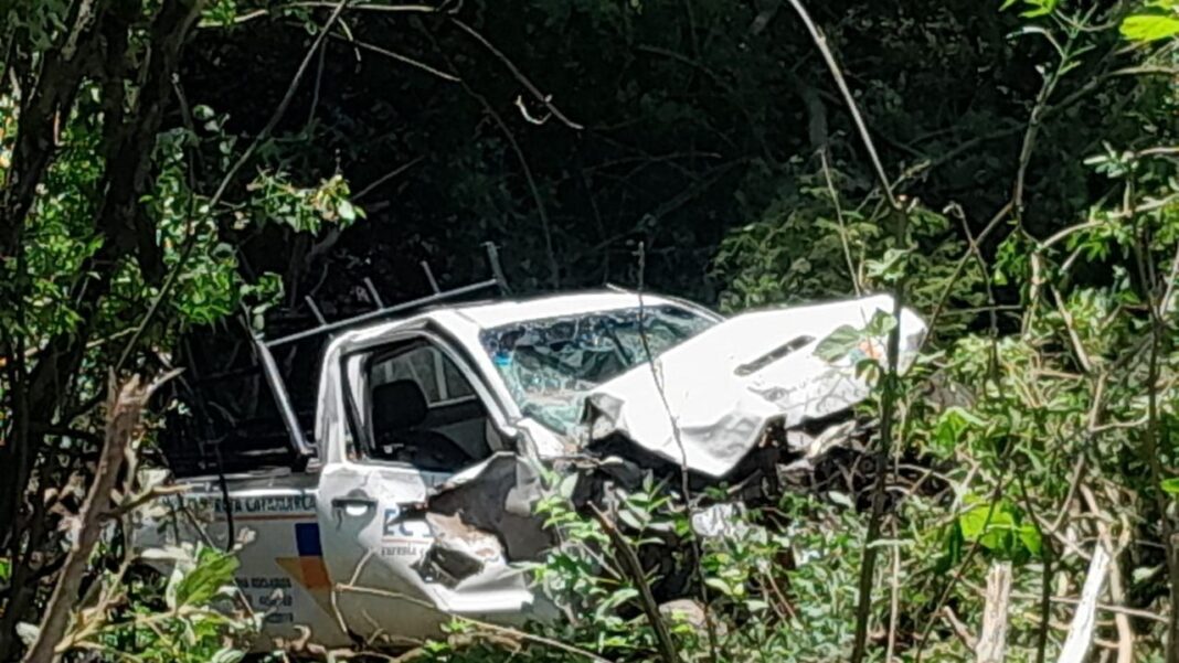 2289473-vuelco-de-una-camioneta-de-ec-sapem-en-la-ruta-nacional-38-los-ocupantes-resultaron-heridos