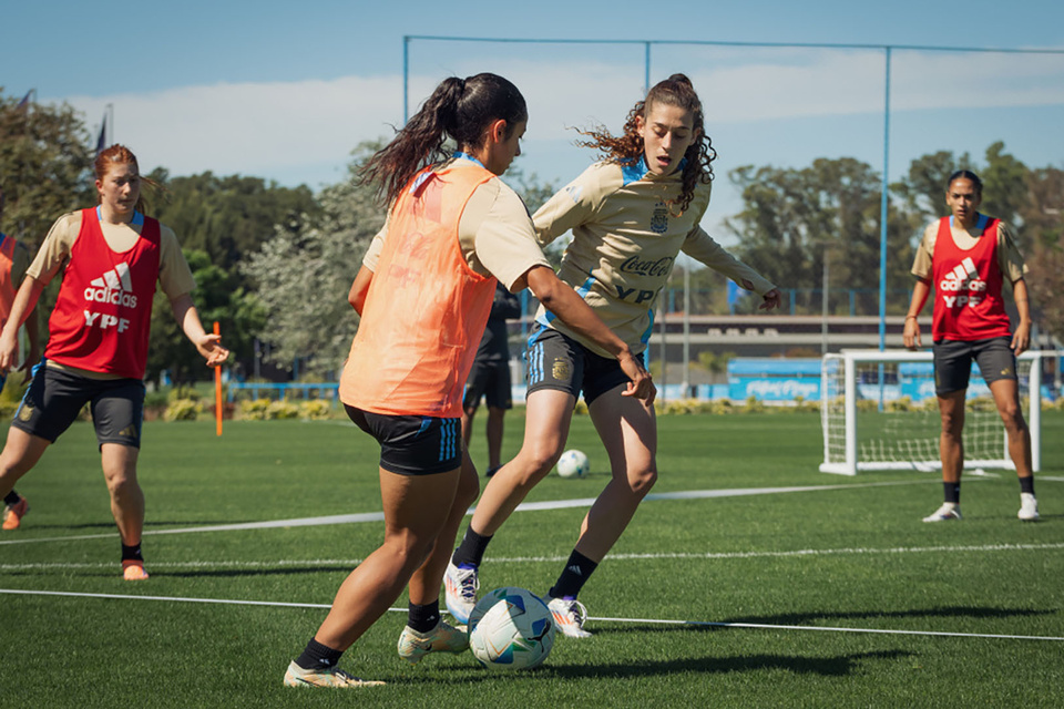 2301690-se-viene-la-segunda-en-la-liga-de-naciones-femenina