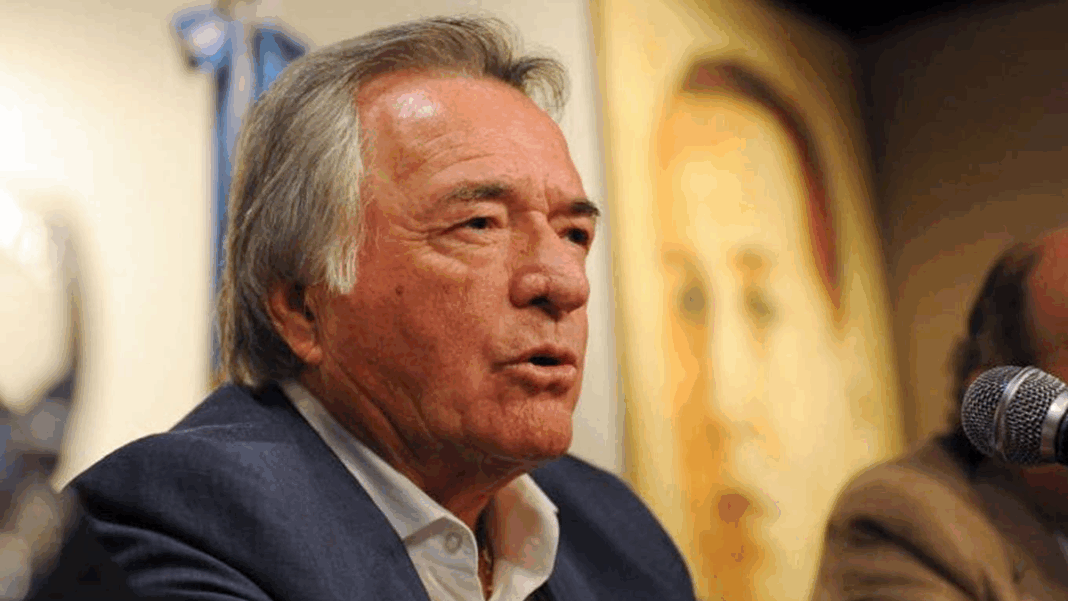 2325451-barrionuevo-tensiona-la-pulseada-en-la-cgt