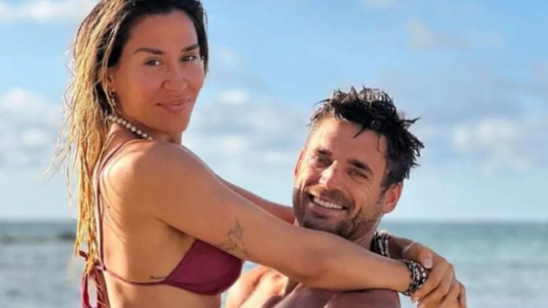 Jimena Barón muestra su nuevo tatuaje en un video compartido en redes sociales.