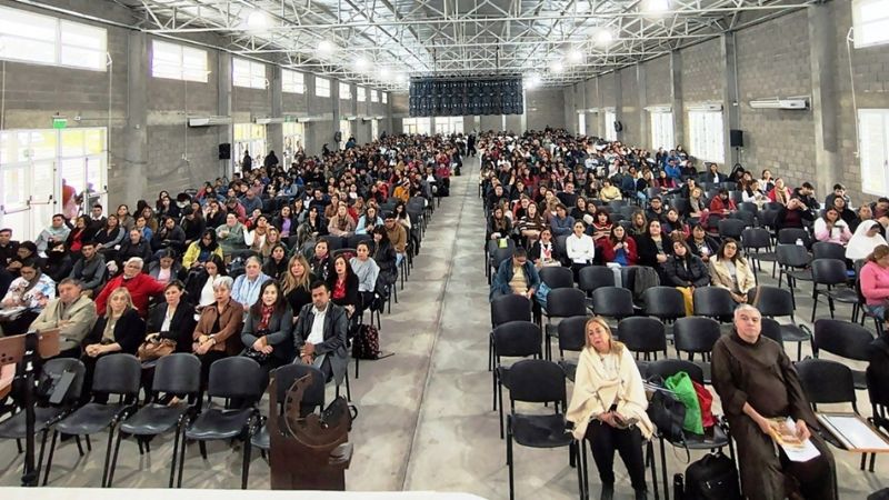 Docentes en la capacitación sobre el Beato Esquiú en Catamarca