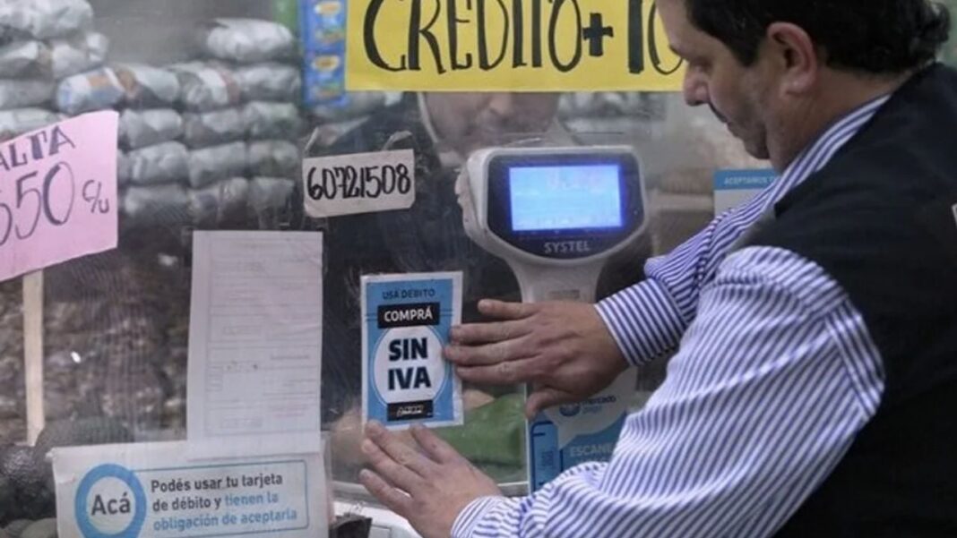 Gráficos de análisis económico mostrando tendencias de consumo y recaudación