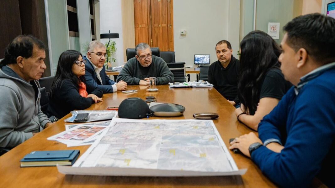 Reunión técnica sobre el Río Guanchín en el Ministerio de Agua, Energía y Medio Ambiente de Catamarca