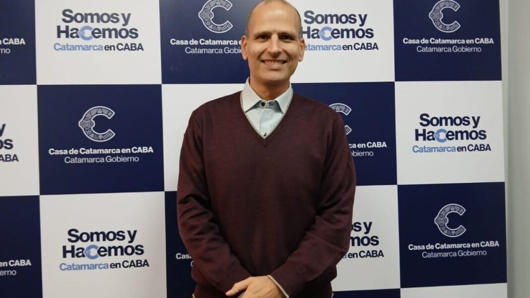 Fachada de la Casa de Catamarca en Avenida Córdoba 2080, CABA