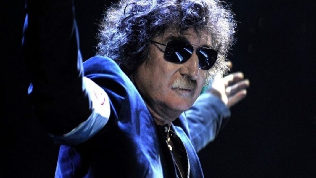 Charly García en presentación musical