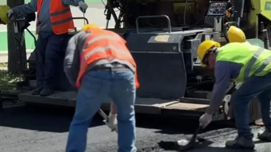 Trabajos de repavimentación en la avenida Mariano Moreno, Catamarca Capital