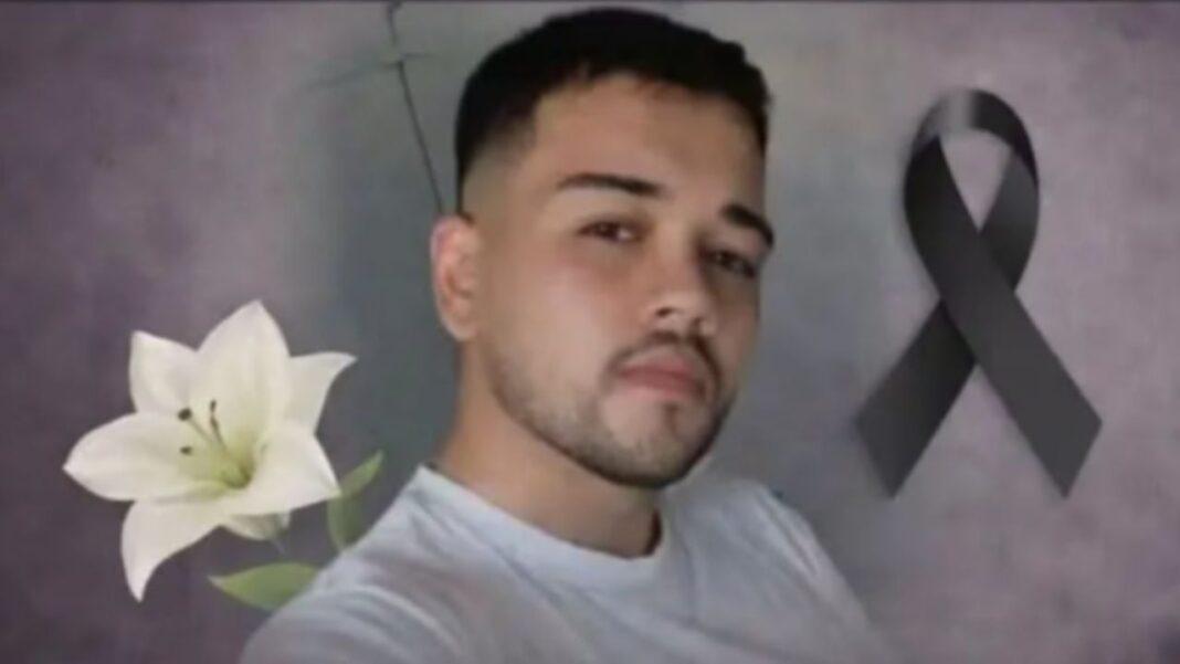 Ilustración de un escenario de rally con vehículos y público a distancia, representando el contexto del evento.