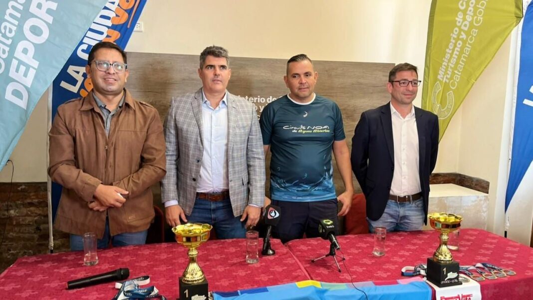 Vista aérea del dique El Jumeal en Catamarca, sede de la final del Circuito de Aguas Abiertas del NOA.