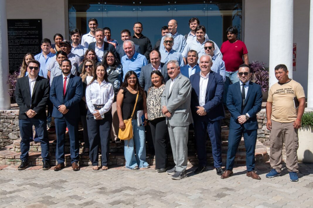 Reunión de autoridades, comunidades y cámaras mineras en Casa de Gobierno de Catamarca