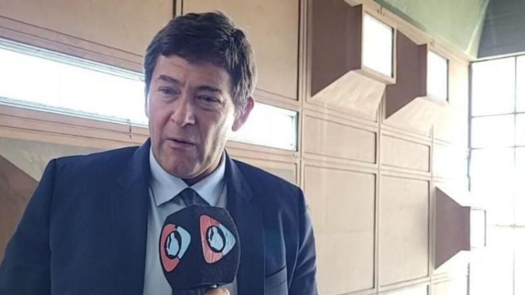 Ilustración de una balanza de la justicia, representando el criterio judicial aplicado en Catamarca.