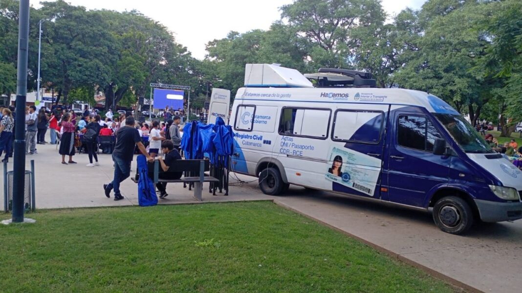 Móvil de Documentación Rápida del Registro Civil en Catamarca
