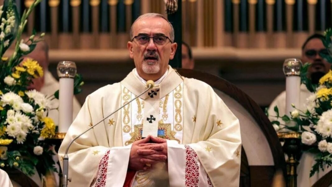 El cardenal Pierbattista Pizzaballa durante la misa de Pascua en la Basílica del Santo Sepulcro en Jerusalén.