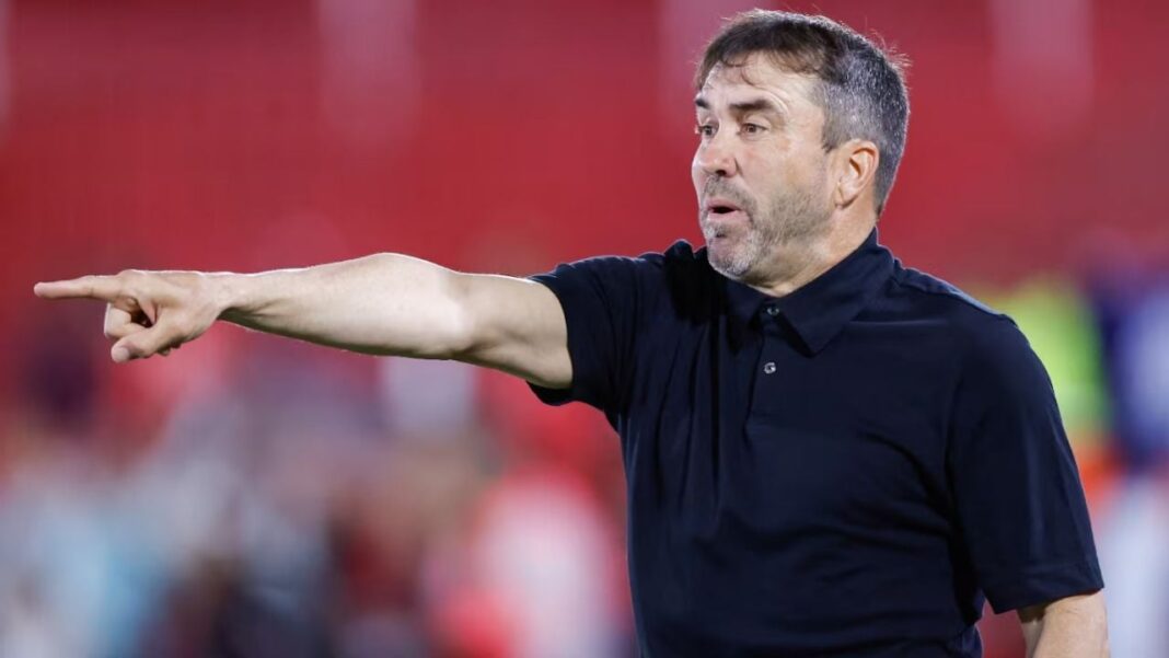 Eduardo Coudet, entrenador de River Plate, durante una conferencia de prensa.