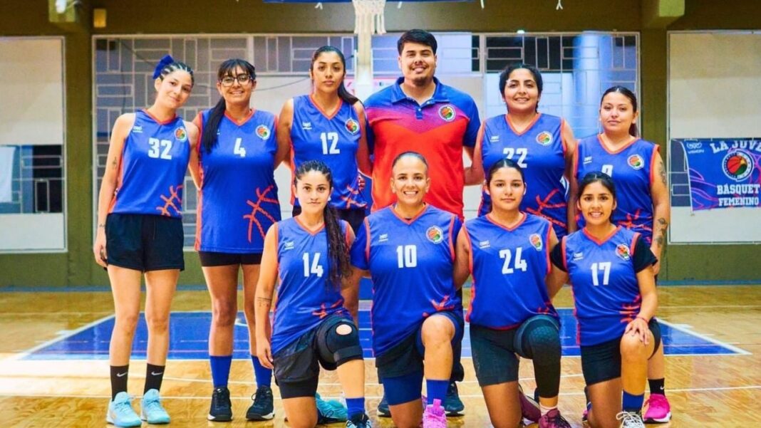 Partido de básquet femenino en Catamarca