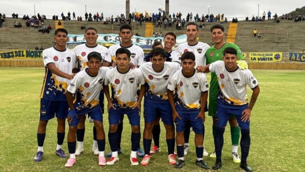 Vista aérea del estadio Malvinas Argentinas en Catamarca, listo para la triple jornada de fútbol.
