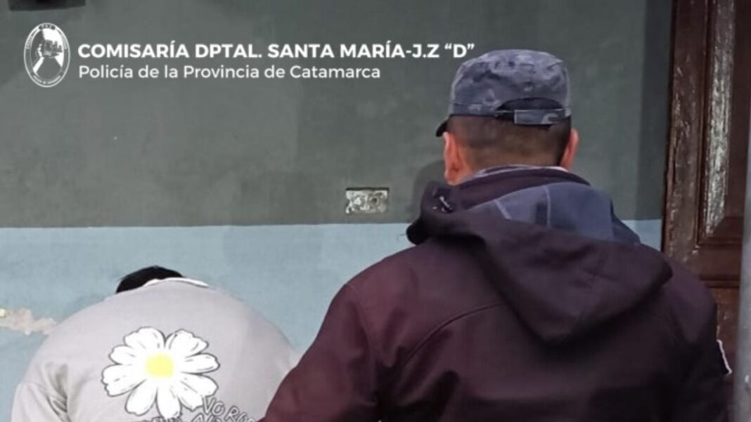 Policía en la ciudad de Santa María, Catamarca
