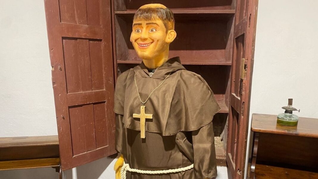 Representación interactiva del beato Fray Mamerto Esquiú en el Convento San Francisco