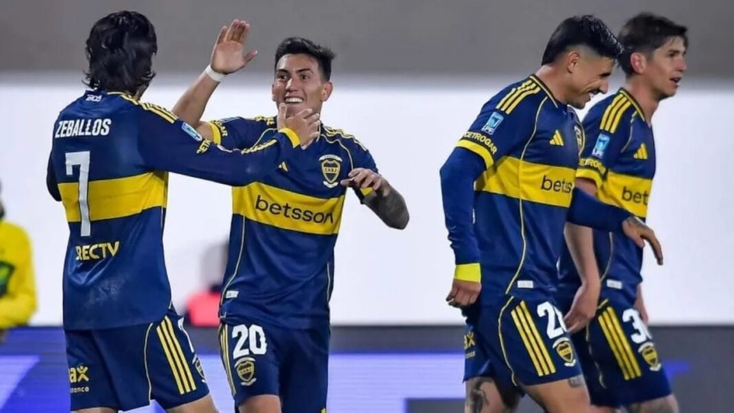 Jugadores de Boca Juniors en el campo de juego