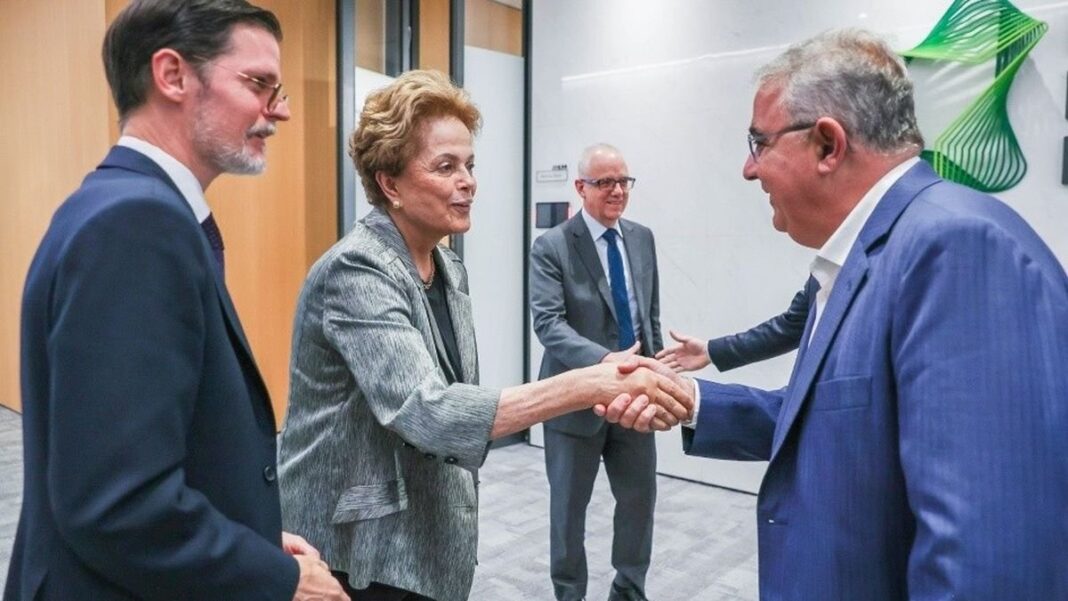 Reunión entre Raúl Jalil y Dilma Rousseff en China