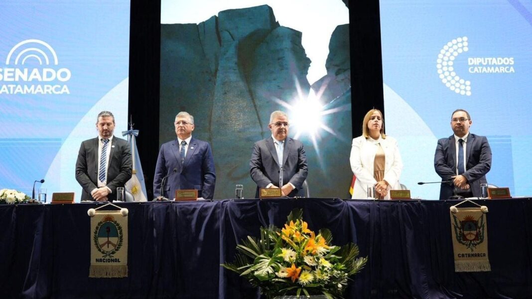 Gobernador Raúl Jalil durante la apertura de sesiones ordinarias en la Legislatura de Catamarca