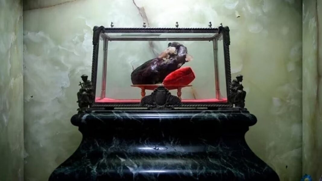 Reliquias de Fray Mamerto Esquiú en la Iglesia San Francisco de Catamarca