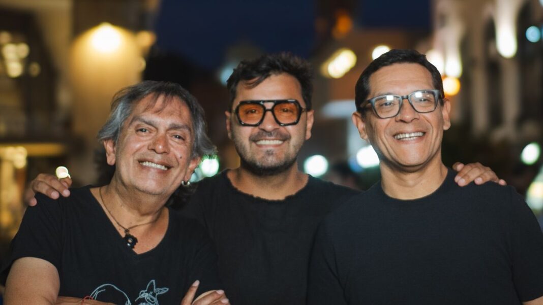 Los Nocheros en el escenario de la Fiesta del Poncho