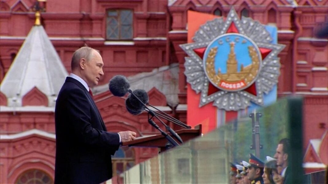 Vladimir Putin durante el desfile del Día de la Victoria en la Plaza Roja de Moscú