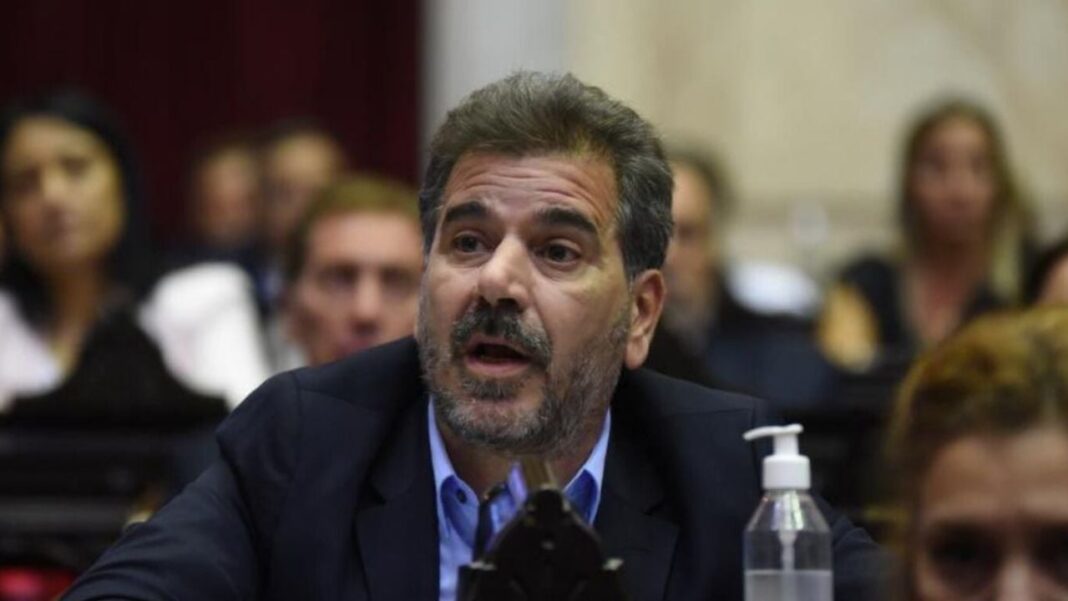 Cristian Ritondo hablando en el Congreso