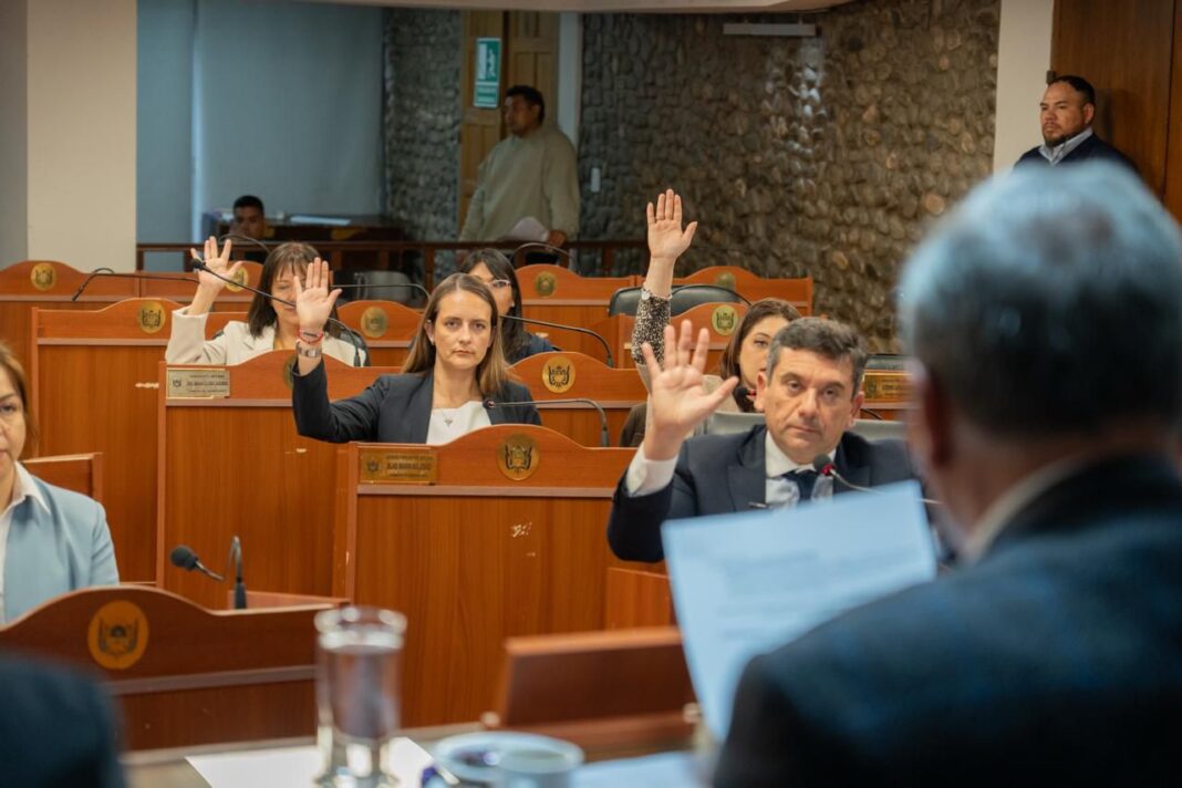 Sesión del Senado de Catamarca en el recinto Fray Mamerto Esquiú