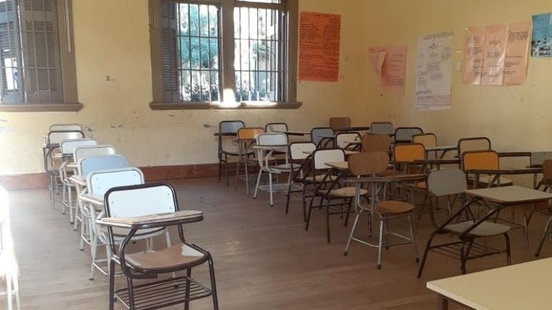 Docentes universitarios en asamblea