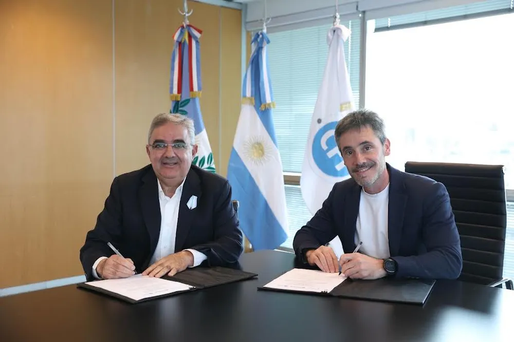 Firma del acuerdo entre el Gobierno de Catamarca y el CFI para financiar pymes