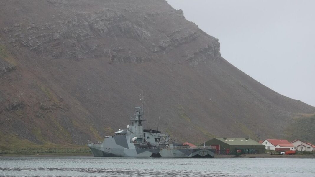 Diputados del PJ solicitan reunión con embajador británico por HMS Medway