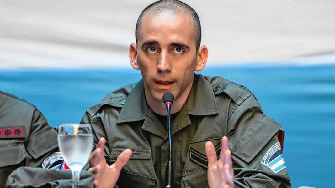 Nahuel Gallo durante una entrevista radial