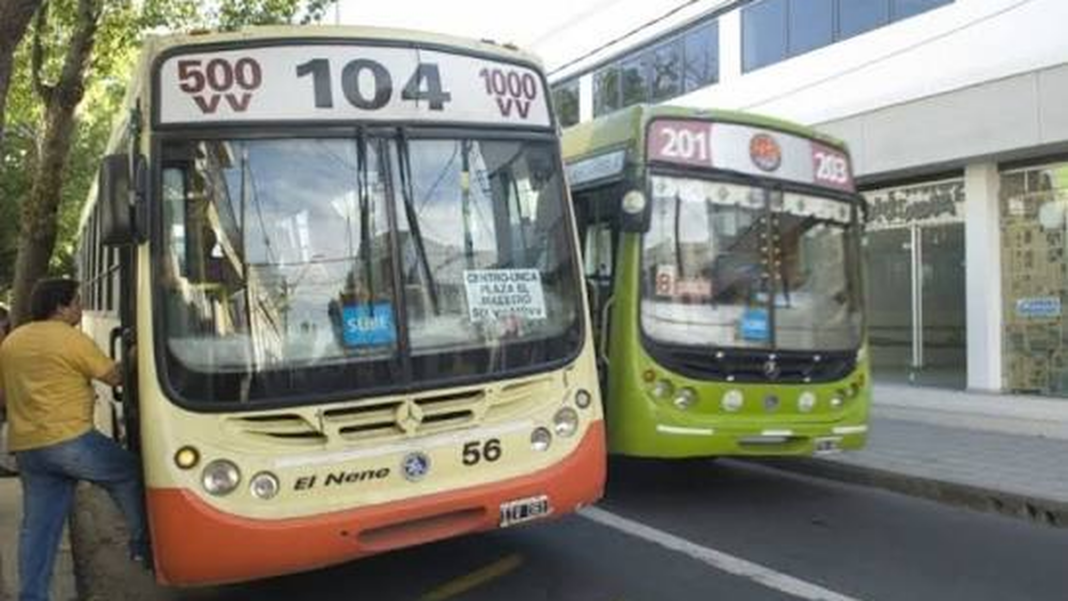 Reunión de conciliación entre UTA y empresas de transporte en Catamarca