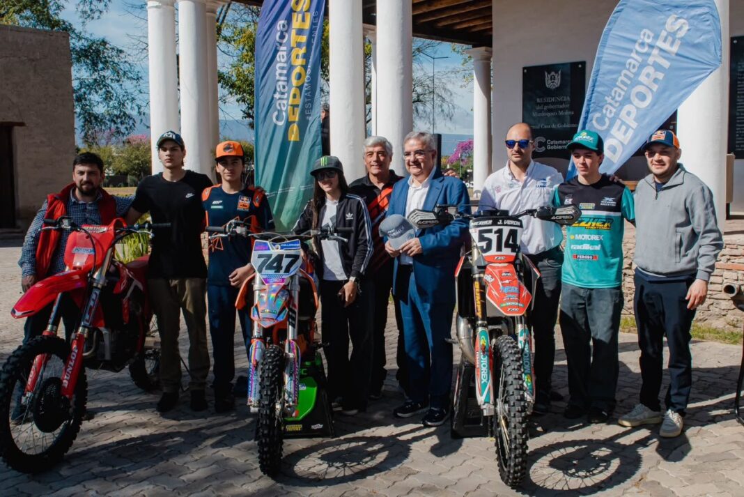 Lanzamiento oficial de la quinta fecha del Argentino de Motocross en Casa de Gobierno de Catamarca