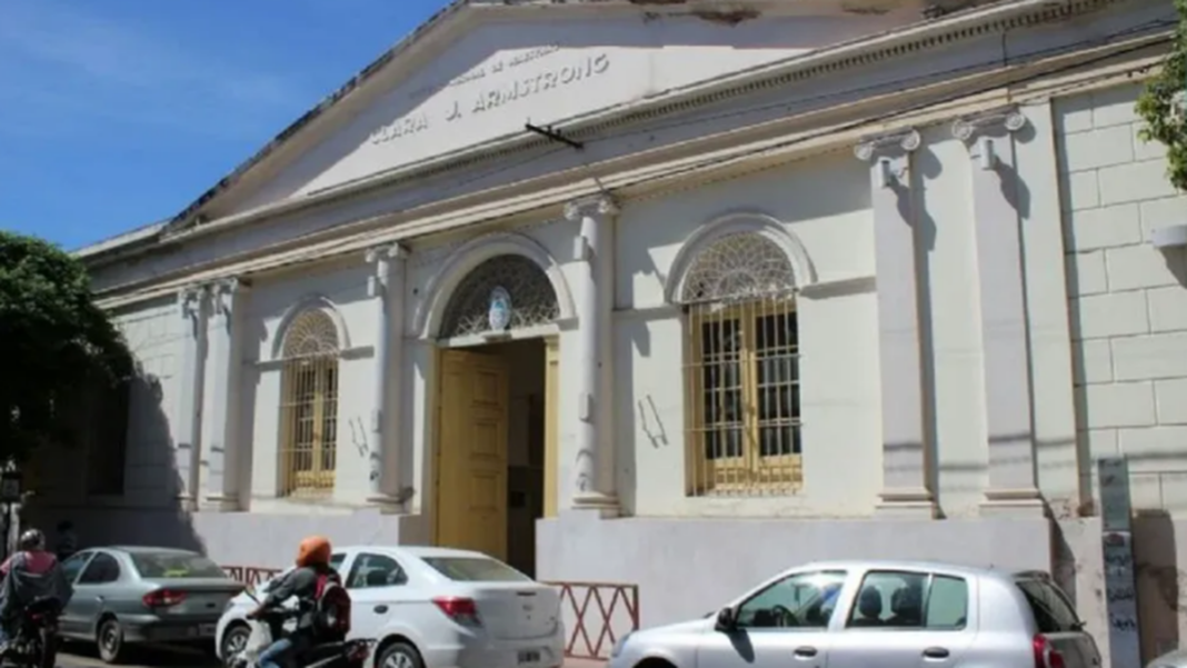 Edificio del IES Clara J. Armstrong
