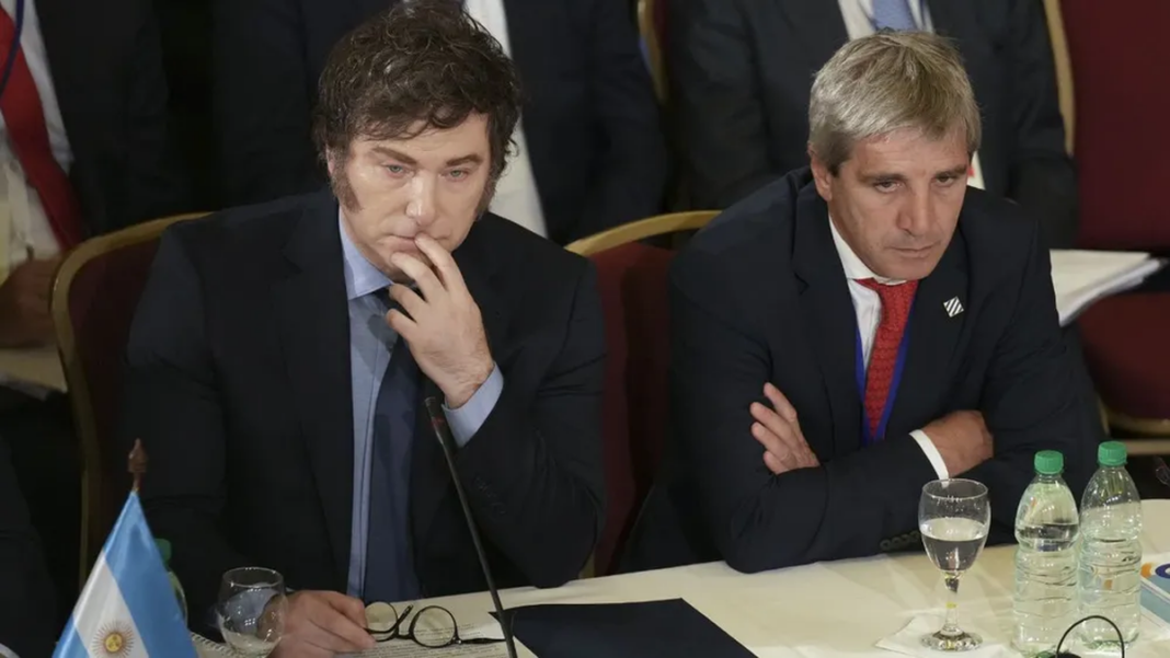Javier Milei en la reunión de gabinete en Casa Rosada