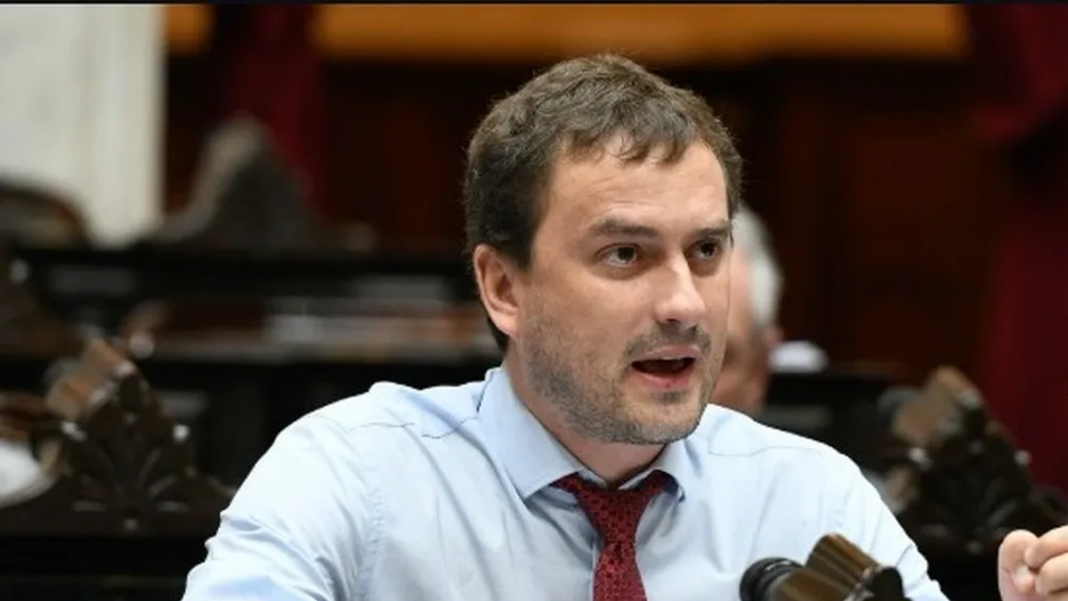 Boleta de luz con tasas municipales