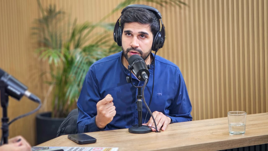 Tiago Puente en entrevista