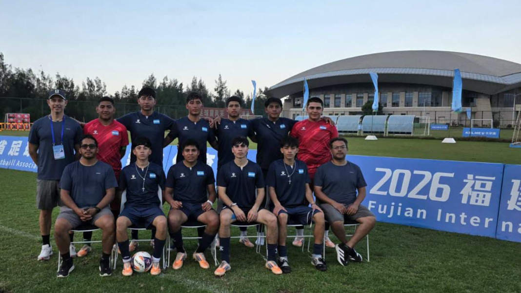 Seleccionado tinogasteño de futsal en China