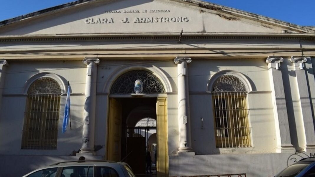 Sede del IES Clara J. Armstrong en Catamarca