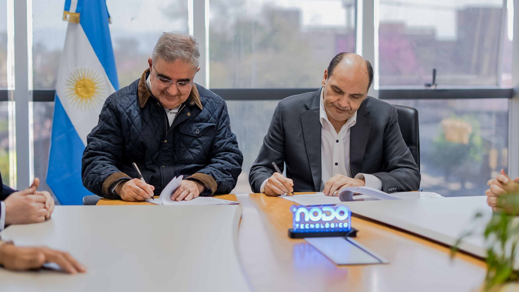 Firma del convenio para la creación del Polo Minero en la zona sur de la Capital