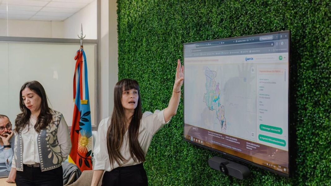 Mapa geológico minero de Catamarca presentado por CAMYEN