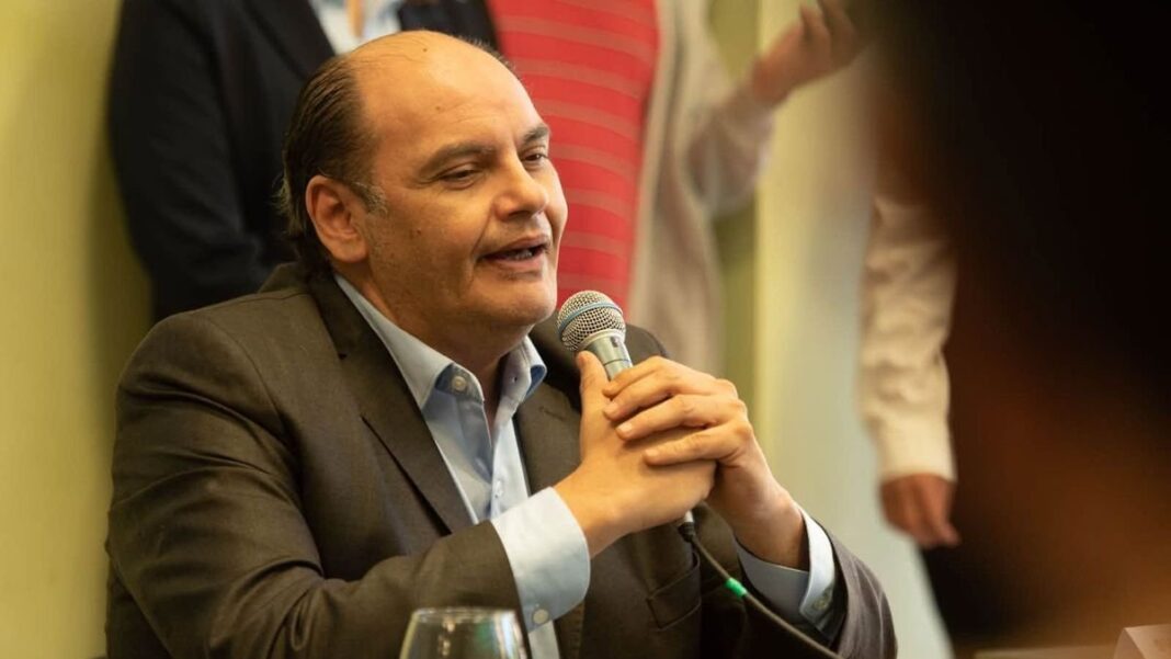 Firma del acuerdo salarial entre la Municipalidad de la Capital y el SOEM