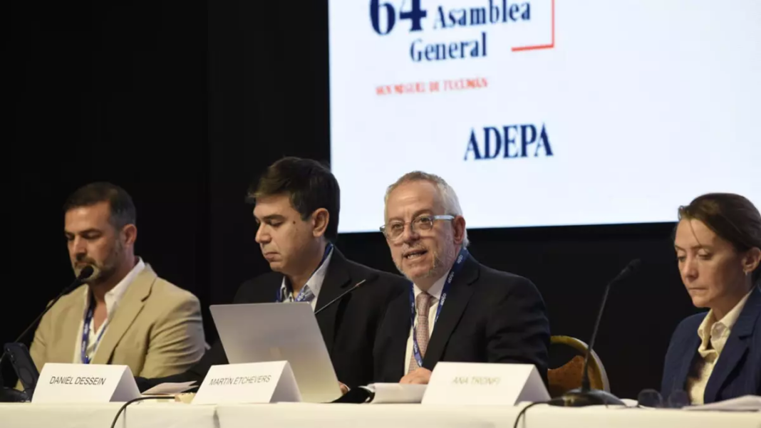 Reunión de entidades periodísticas en el Congreso para alertar sobre el deterioro de la libertad de prensa
