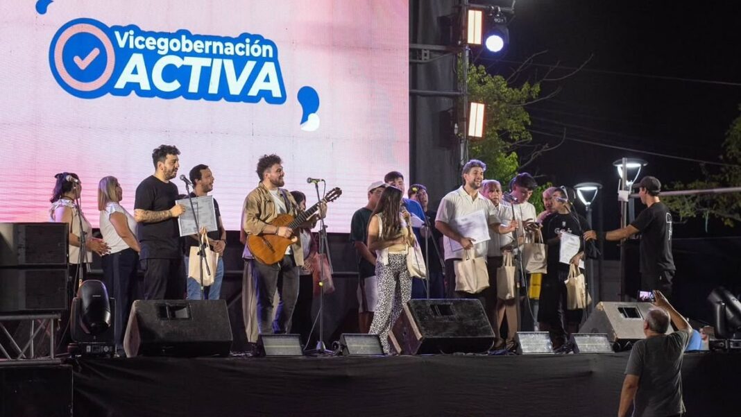 Festival Vicegobernación Activa Primavera en la Plaza Los Ceibos de Catamarca