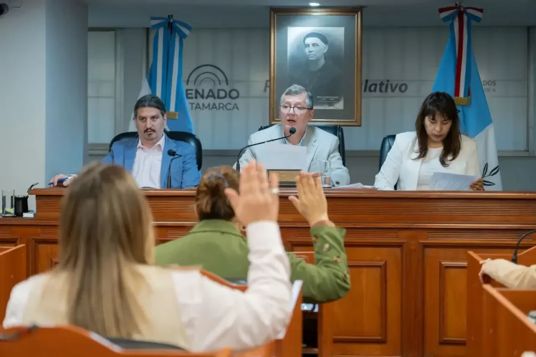 Sesión ordinaria en la Cámara de Senadores de Catamarca