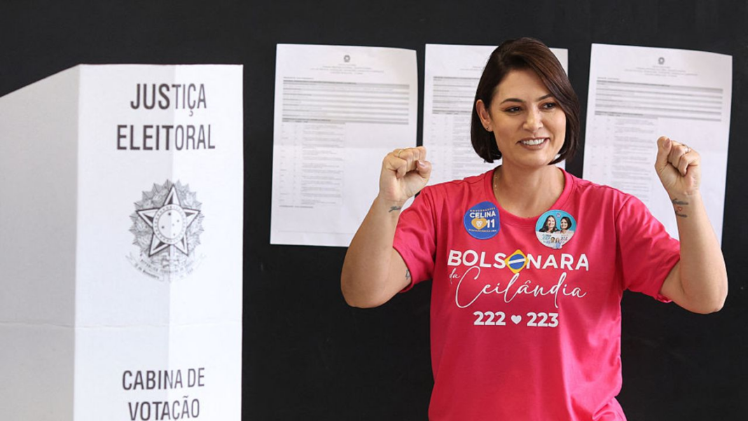 Michelle Bolsonaro, Carlos Bolsonaro y Jair Renan Bolsonaro electos legisladores en Brasil